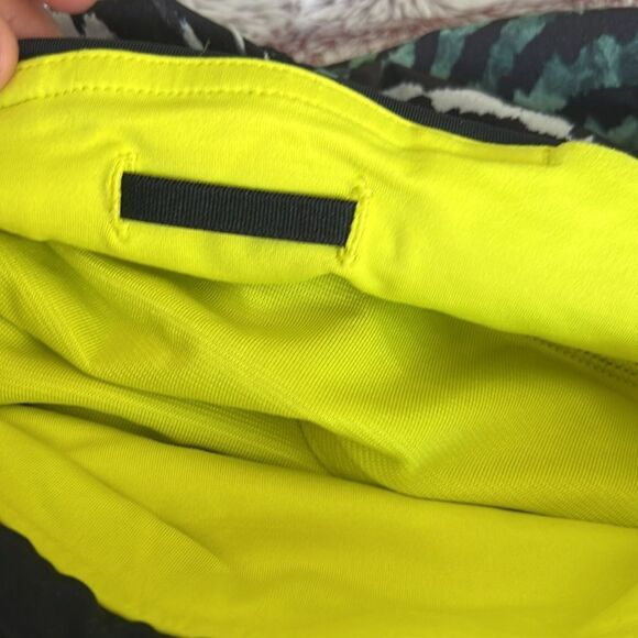 Lululemon Tracker Short III - Picture 5 of 12